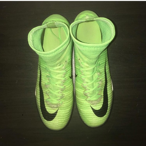 Nike mercurial turf boots - Picture 2 of 5